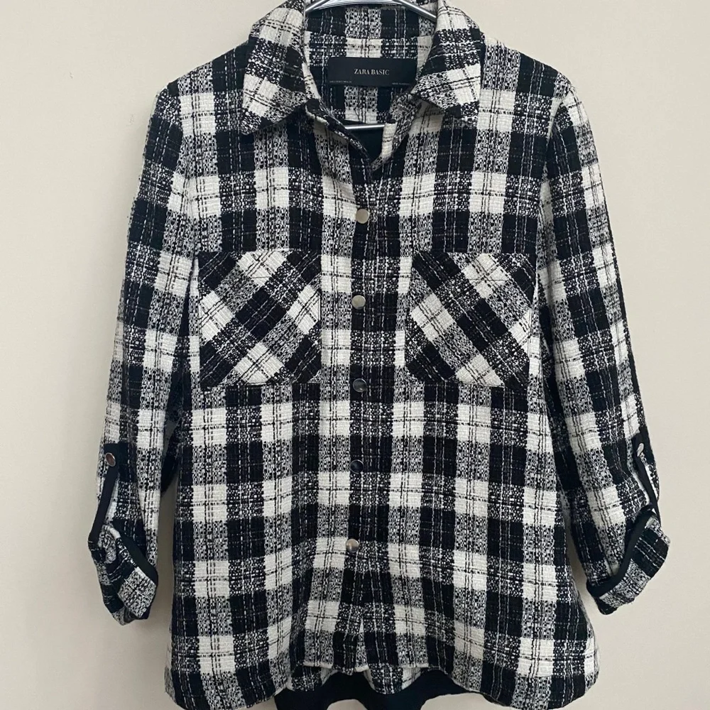 Zara Shacket - Picture 1 of 9